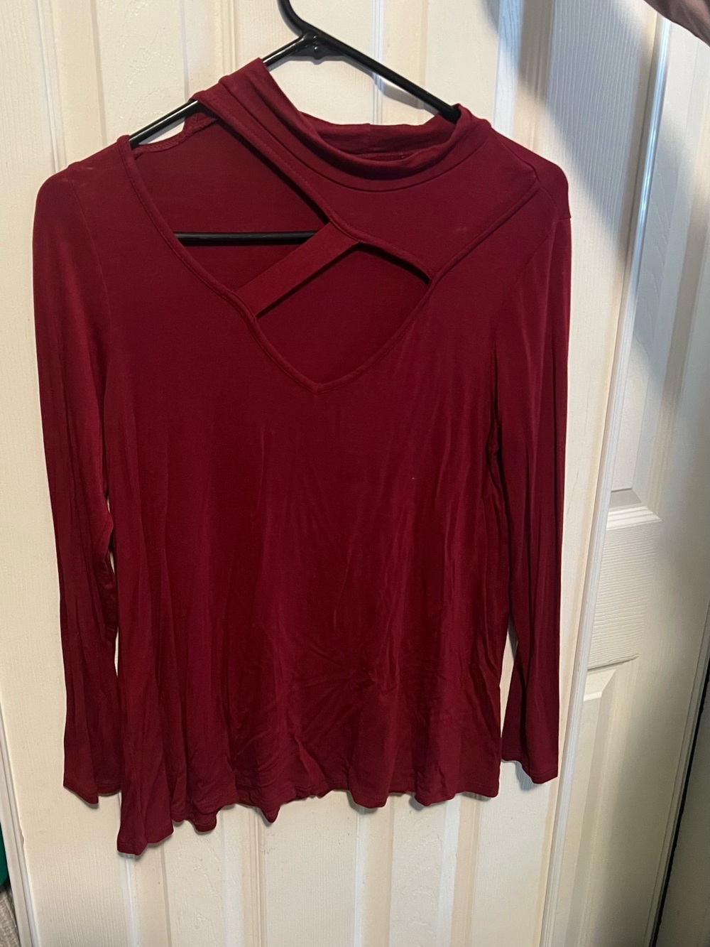Women’s Burgundy Cutout Long-Sleeve Top